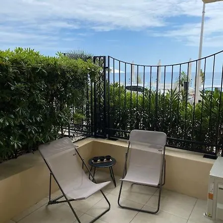 Апартаменты Superbe Avec Terrasse En Front De