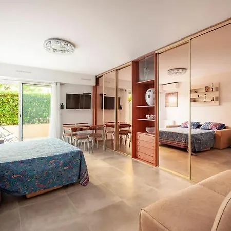 Appartement Superbe Avec Terrasse En Front De Menton