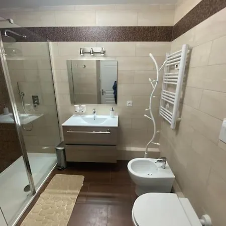 Superbe Avec Terrasse En Front De Appartement