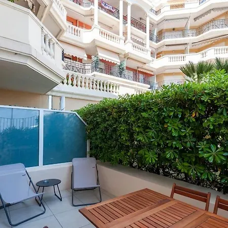 Superbe Avec Terrasse En Front De