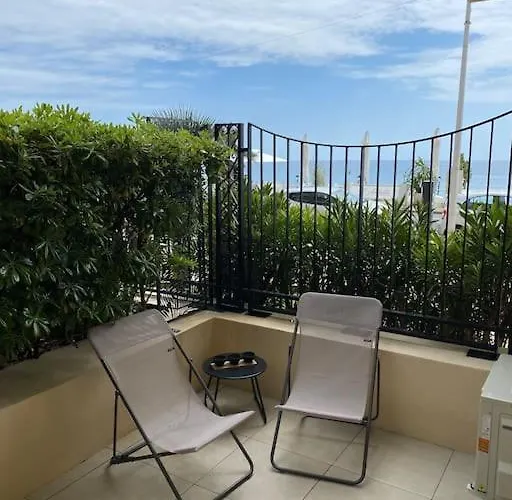 Διαμέρισμα Superbe Avec Terrasse En Front De