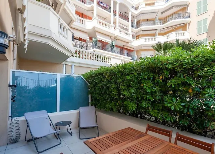 Superbe Avec Terrasse En Front De