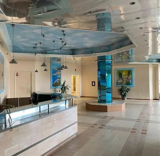 Superbe Avec Terrasse En Front De * Μεντόν